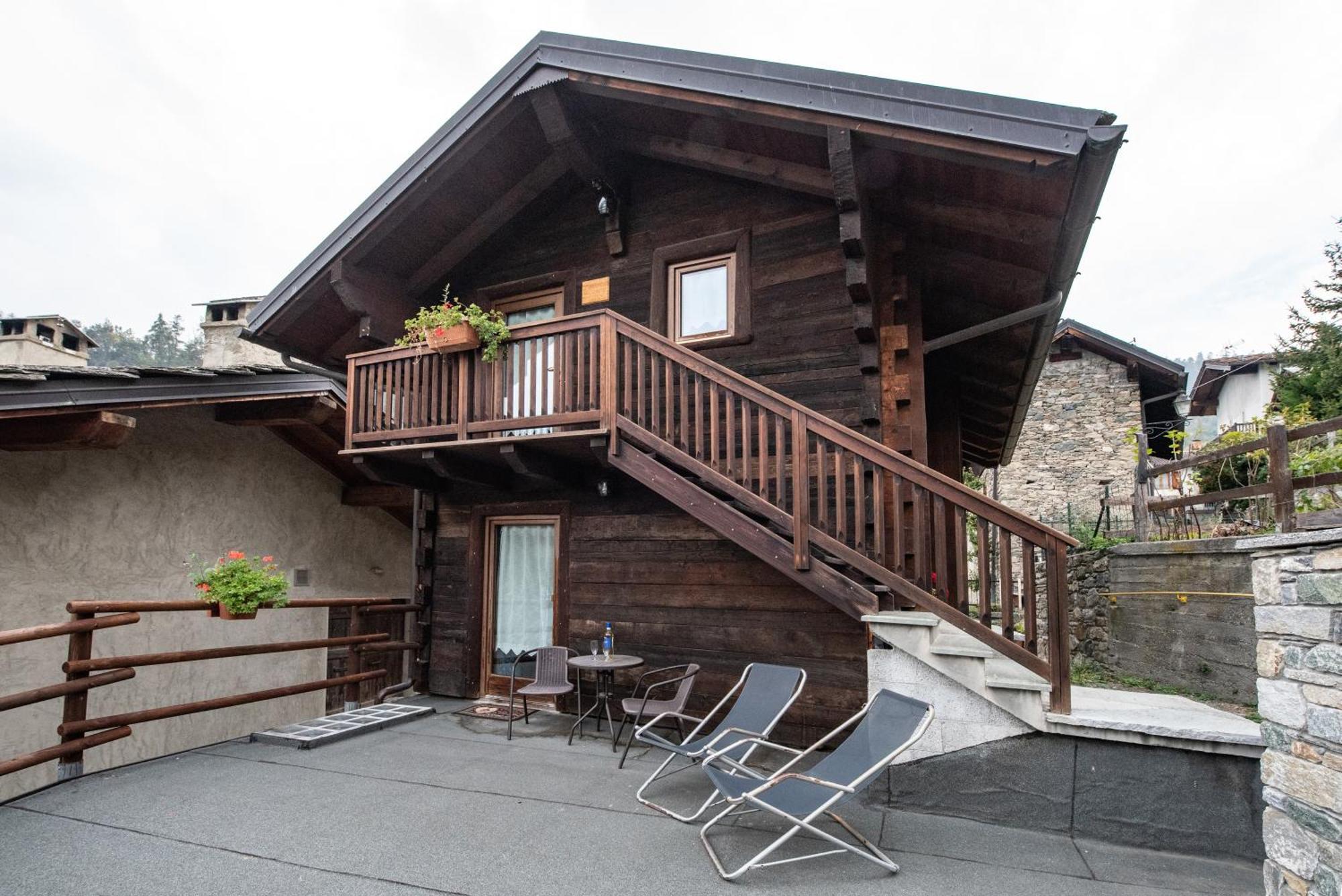 טורניון Agriturismo La Clochette מראה חיצוני תמונה